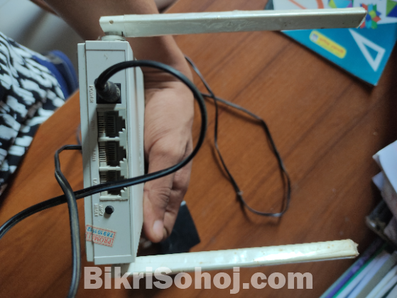 TP Link 300 Mbps Router